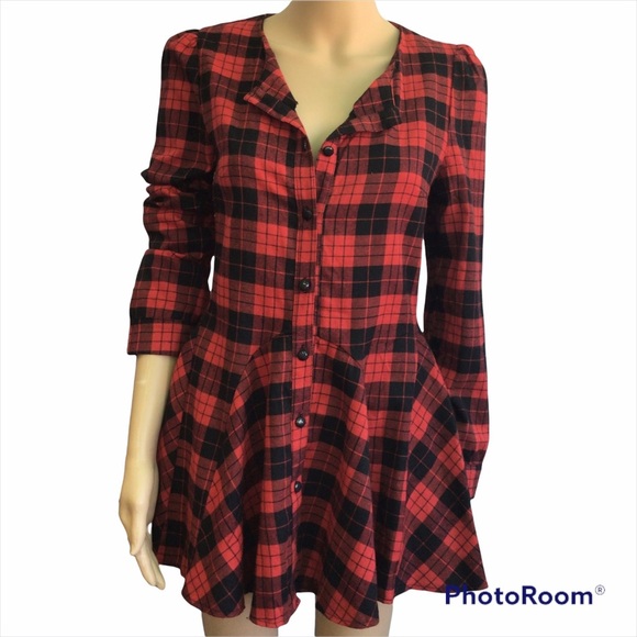 Button down plaid top - Picture 1 of 12